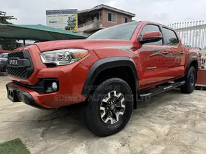 Toyota Tacoma TRD Off Road 2018 Orange