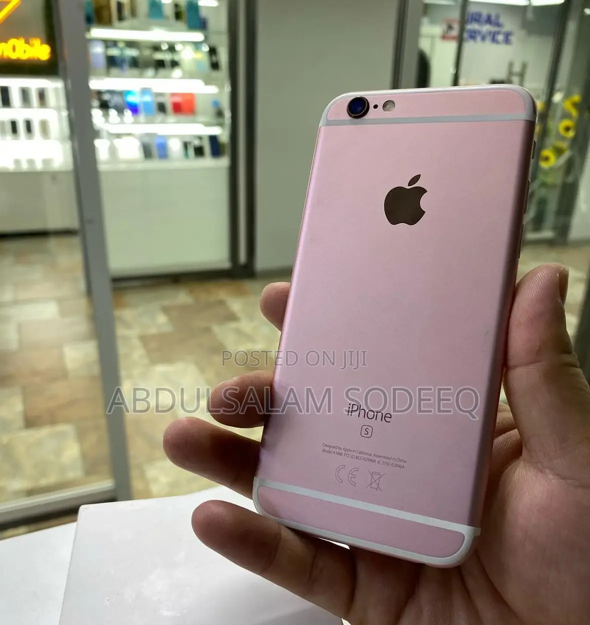 Apple iPhone 6s 32 GB Gold
