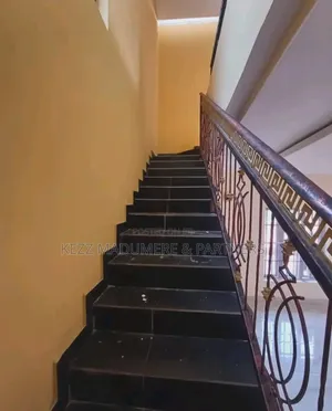 3bdrm Duplex in Eliozu , Port for sale
