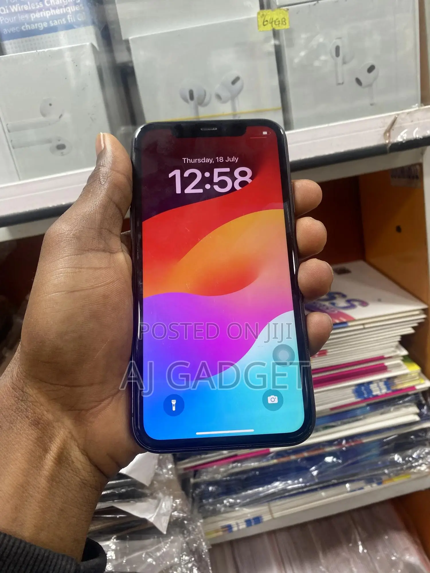 Apple iPhone 11 64 GB Black