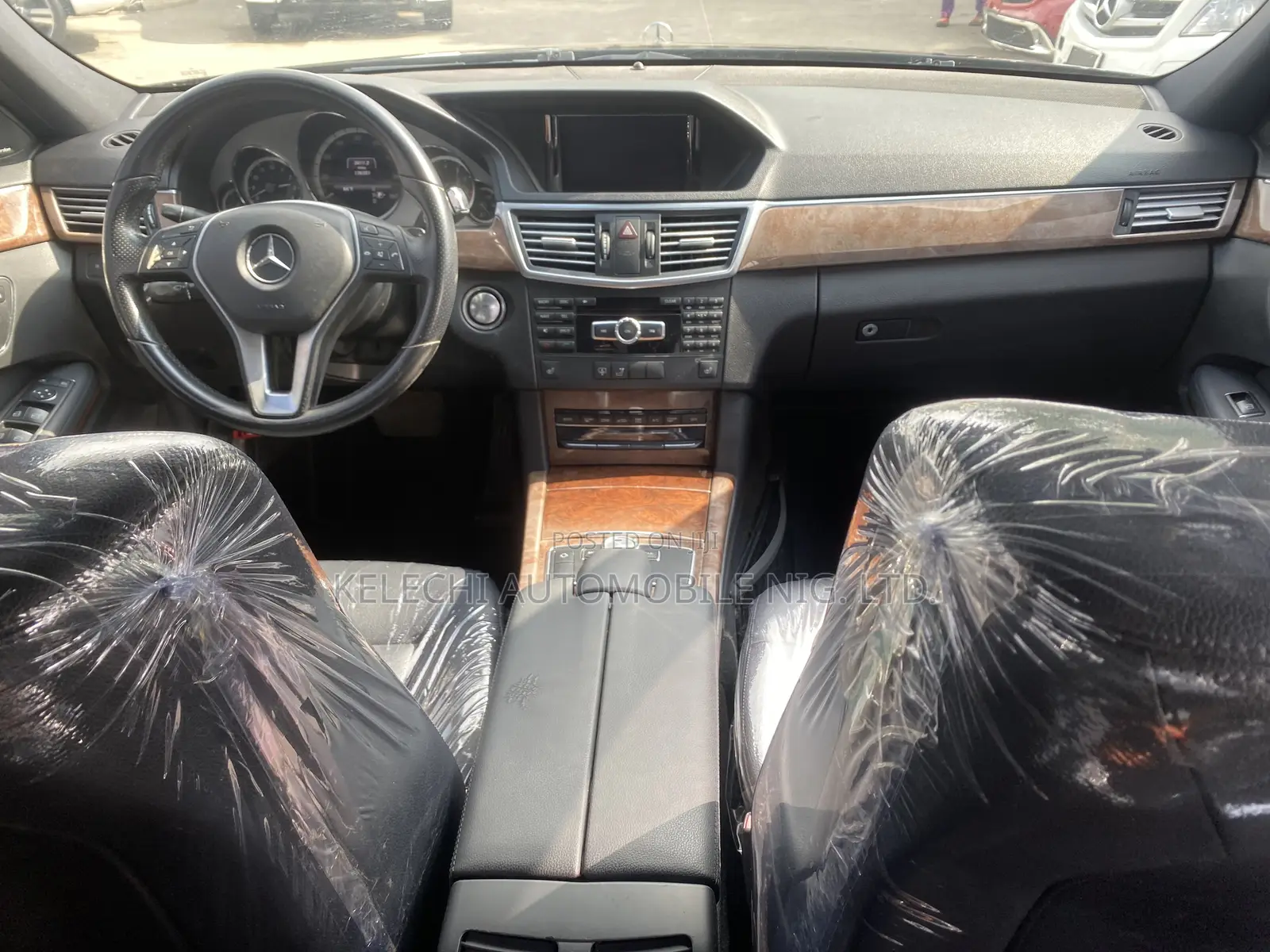 Mercedes-Benz E350 2013 Black