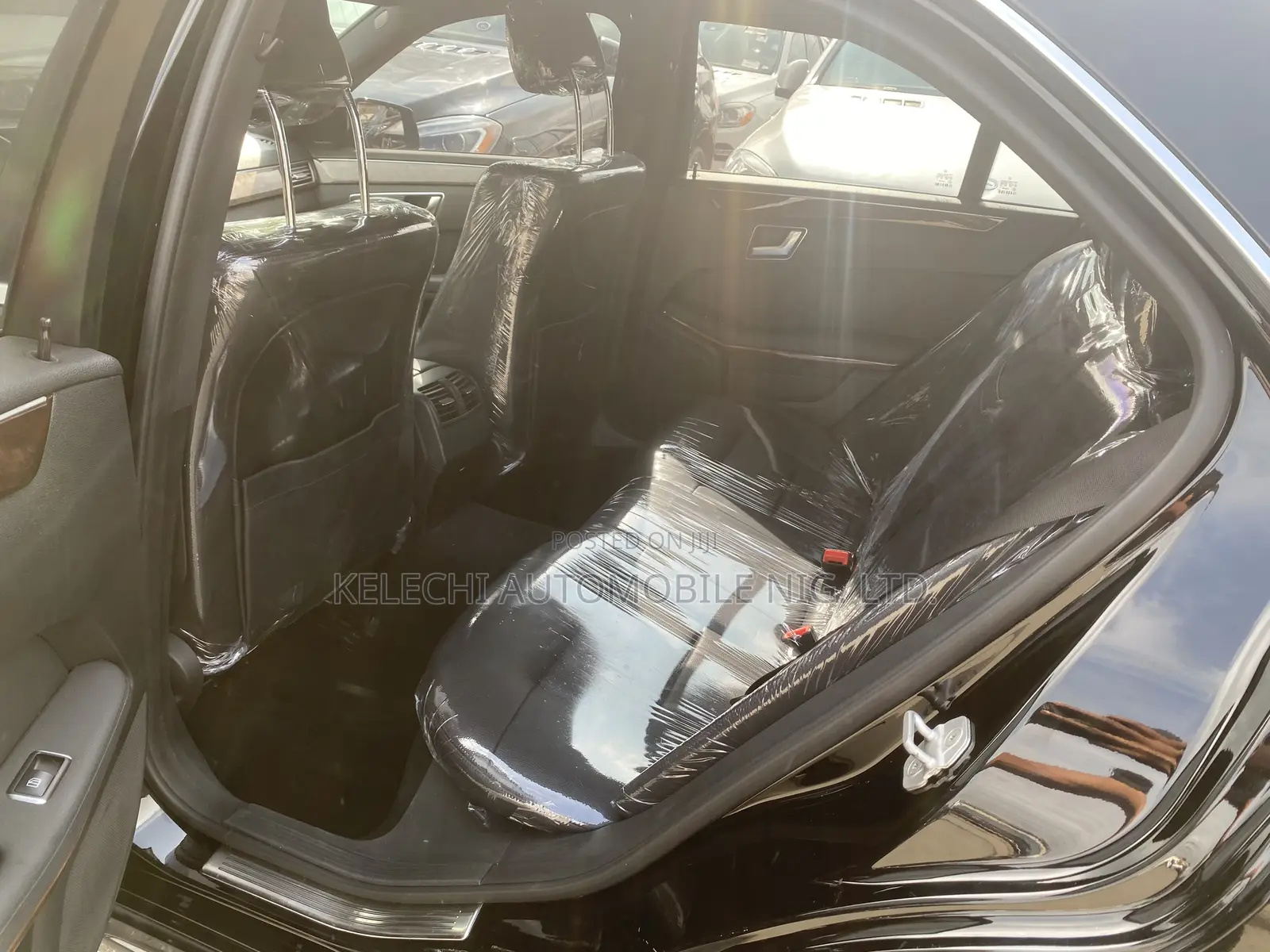 Mercedes-Benz E350 2013 Black