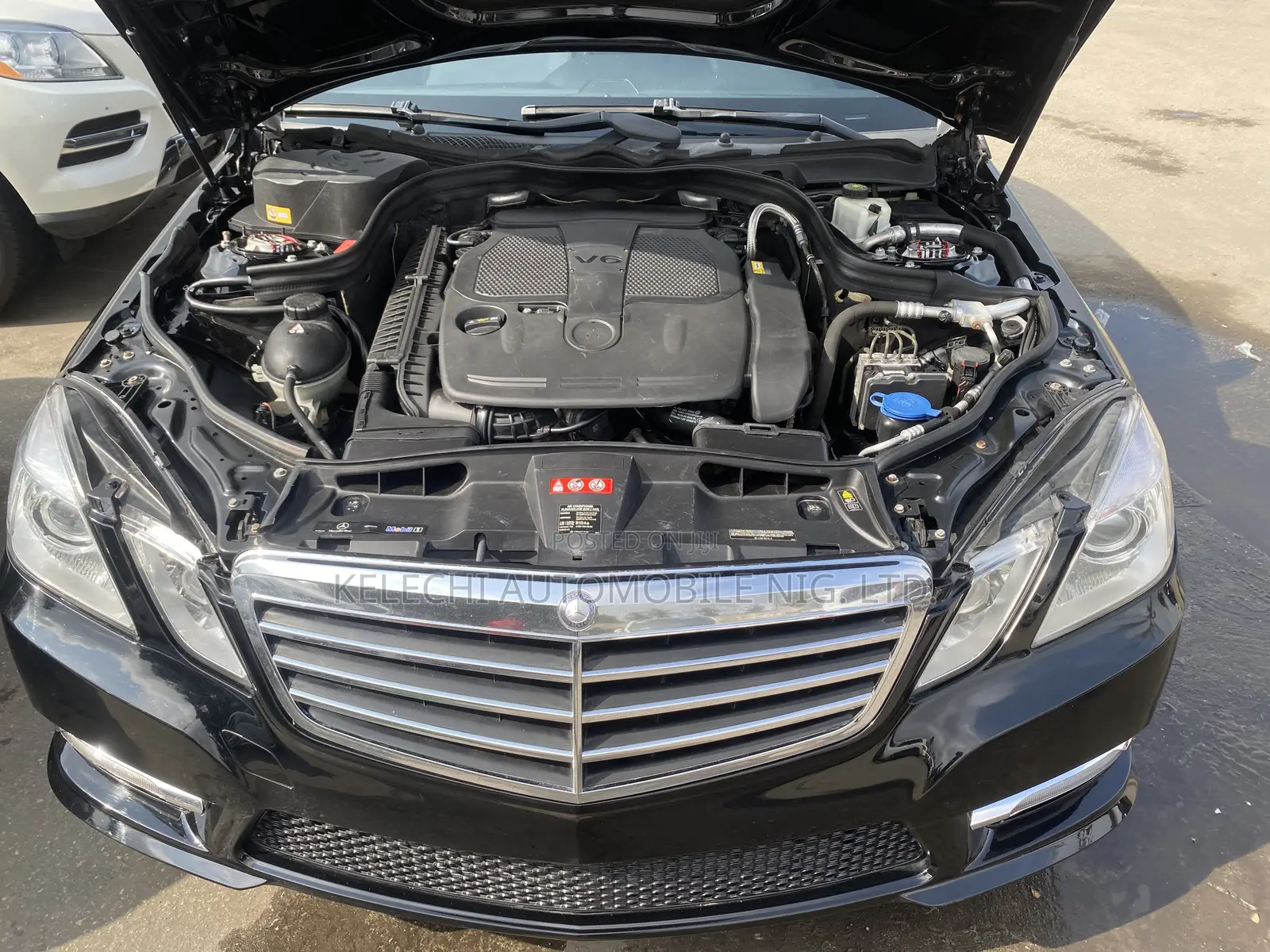 Mercedes-Benz E350 2013 Black