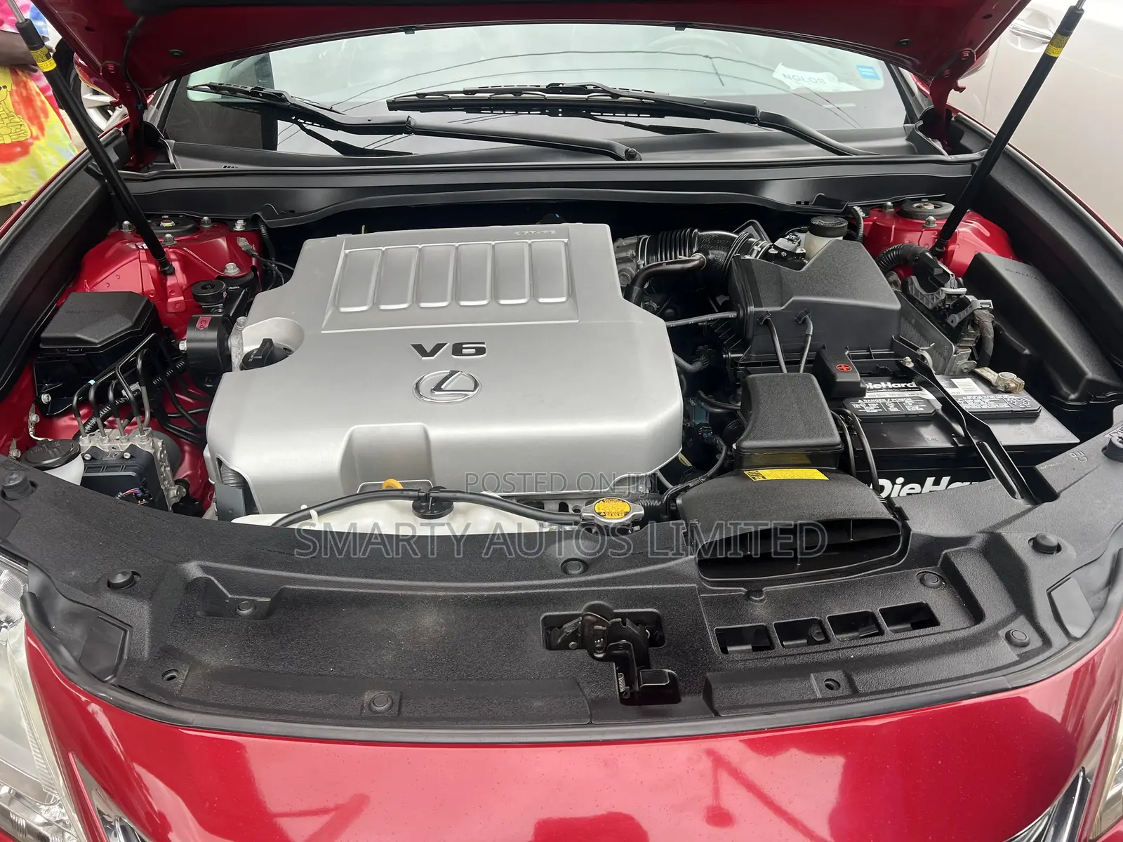 Lexus ES 2015 Red