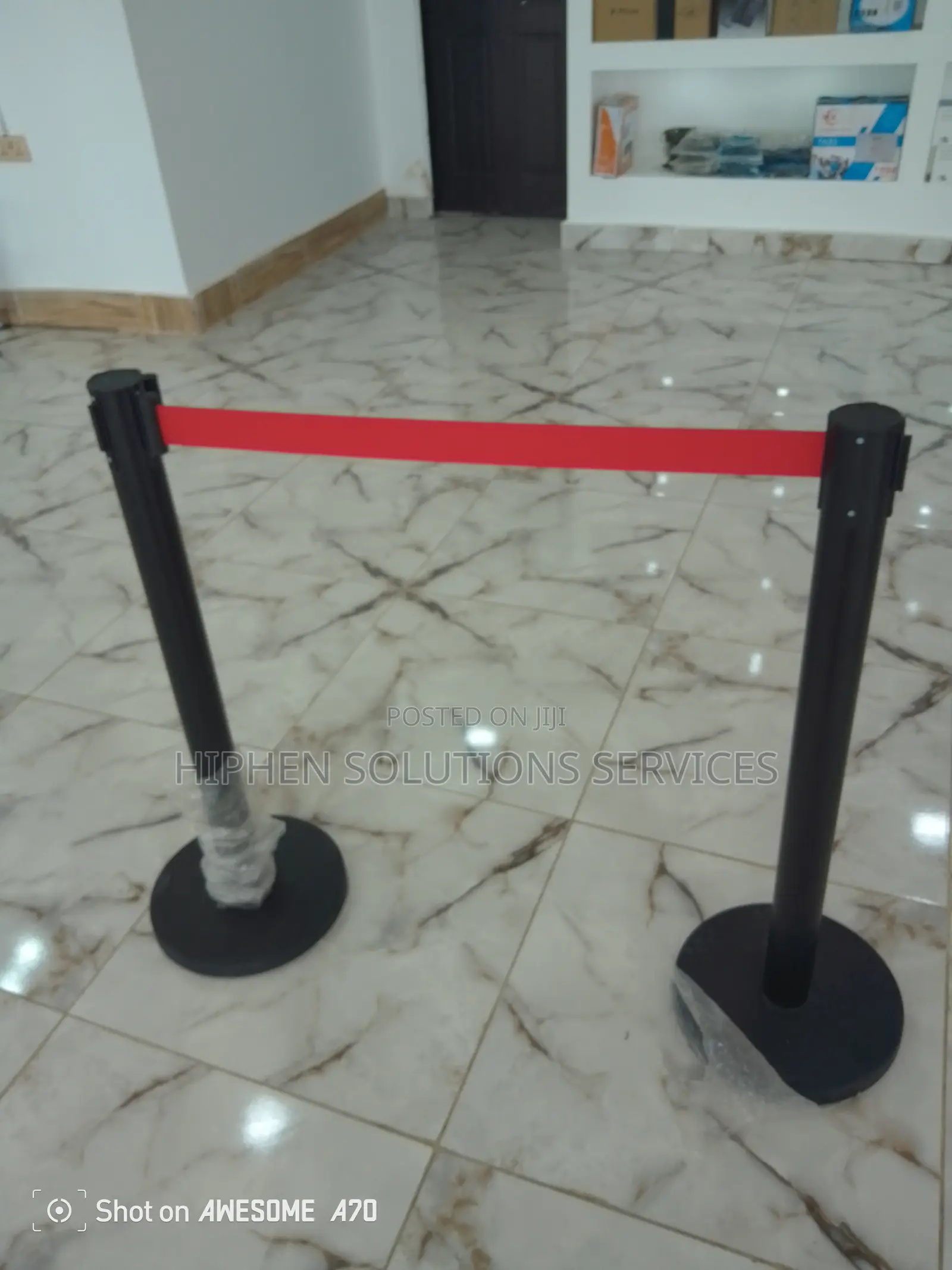 Queue Manager Crowd Control Stanchion Belt Barriers