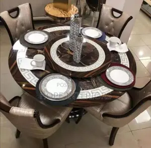 Round Dinning by Six Seaters