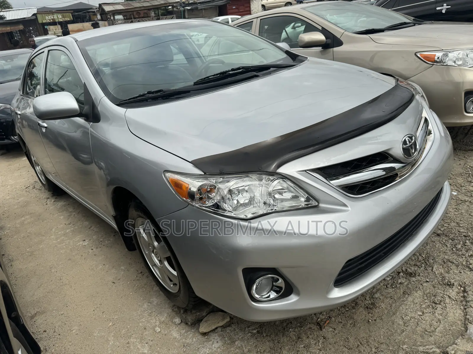 Toyota Corolla 2010 Silver