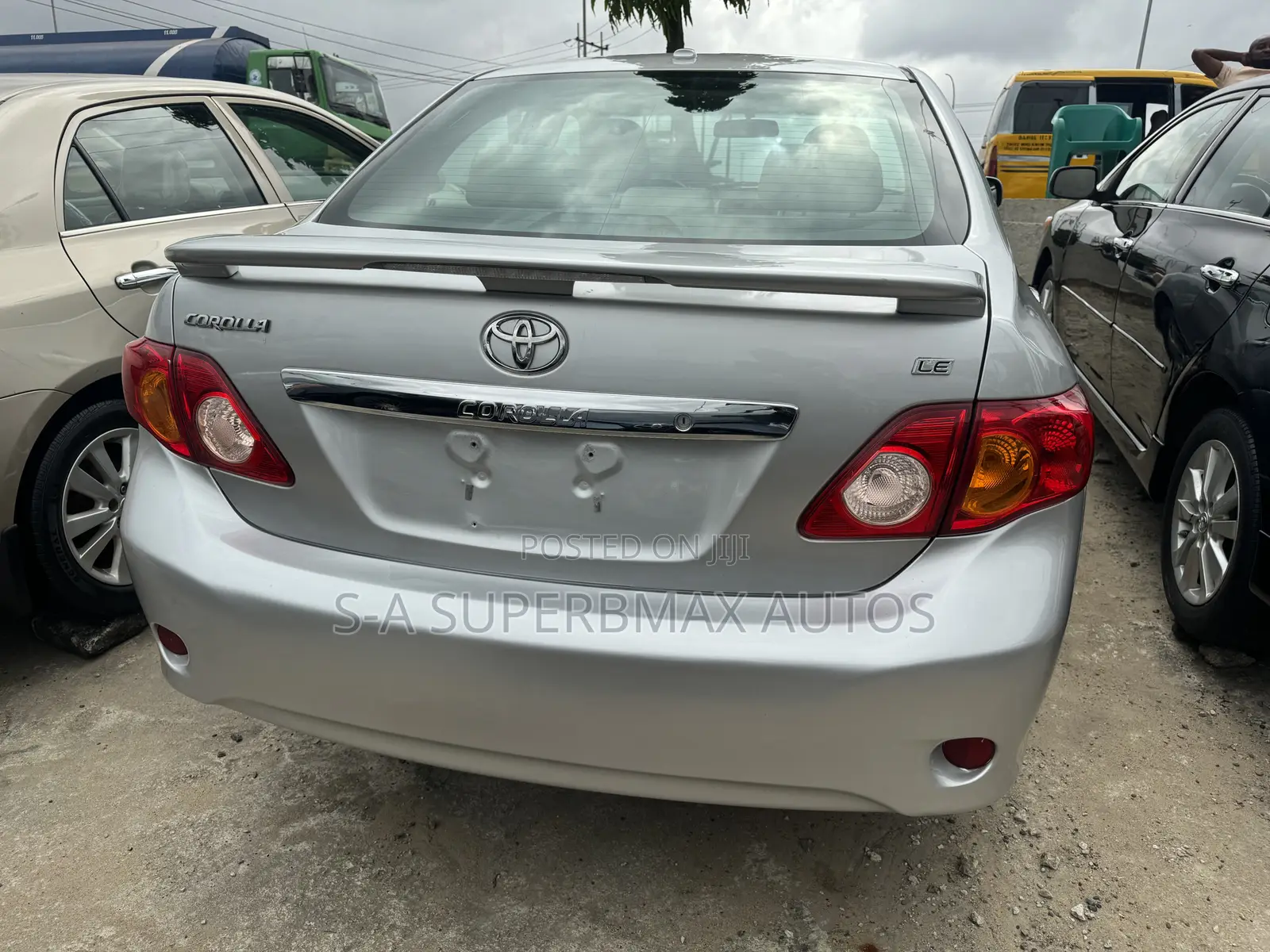 Toyota Corolla 2010 Silver