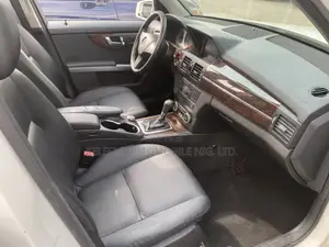 Mercedes-Benz GLK-Class 350 4MATIC 2012 White