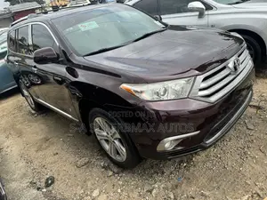 Toyota Highlander Limited 2012 Burgundy
