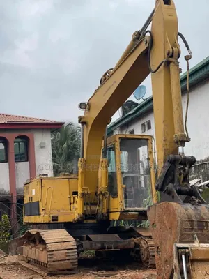Rent/Hire 215 Excavator Machine With Fueling for Perday