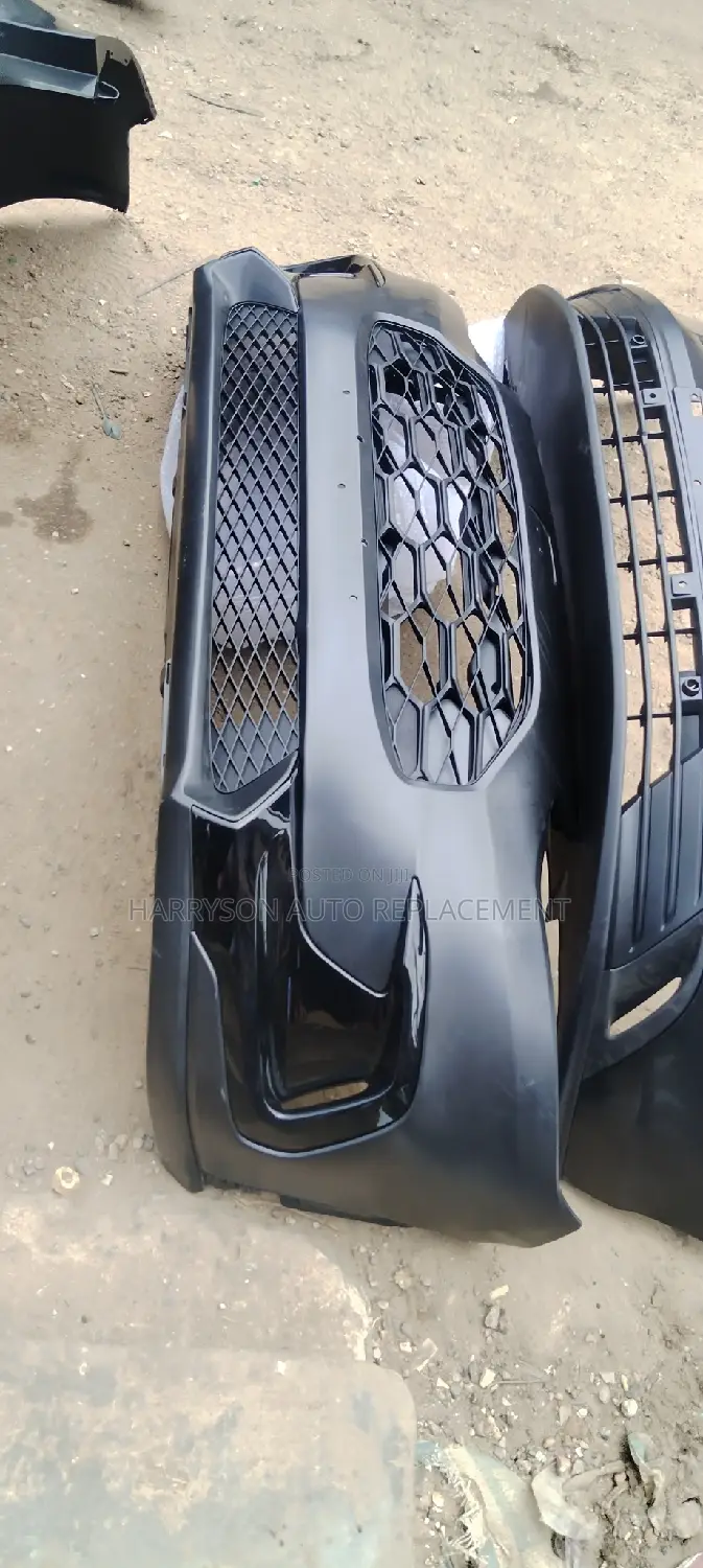 Front Bumper 2024 Honda HRV