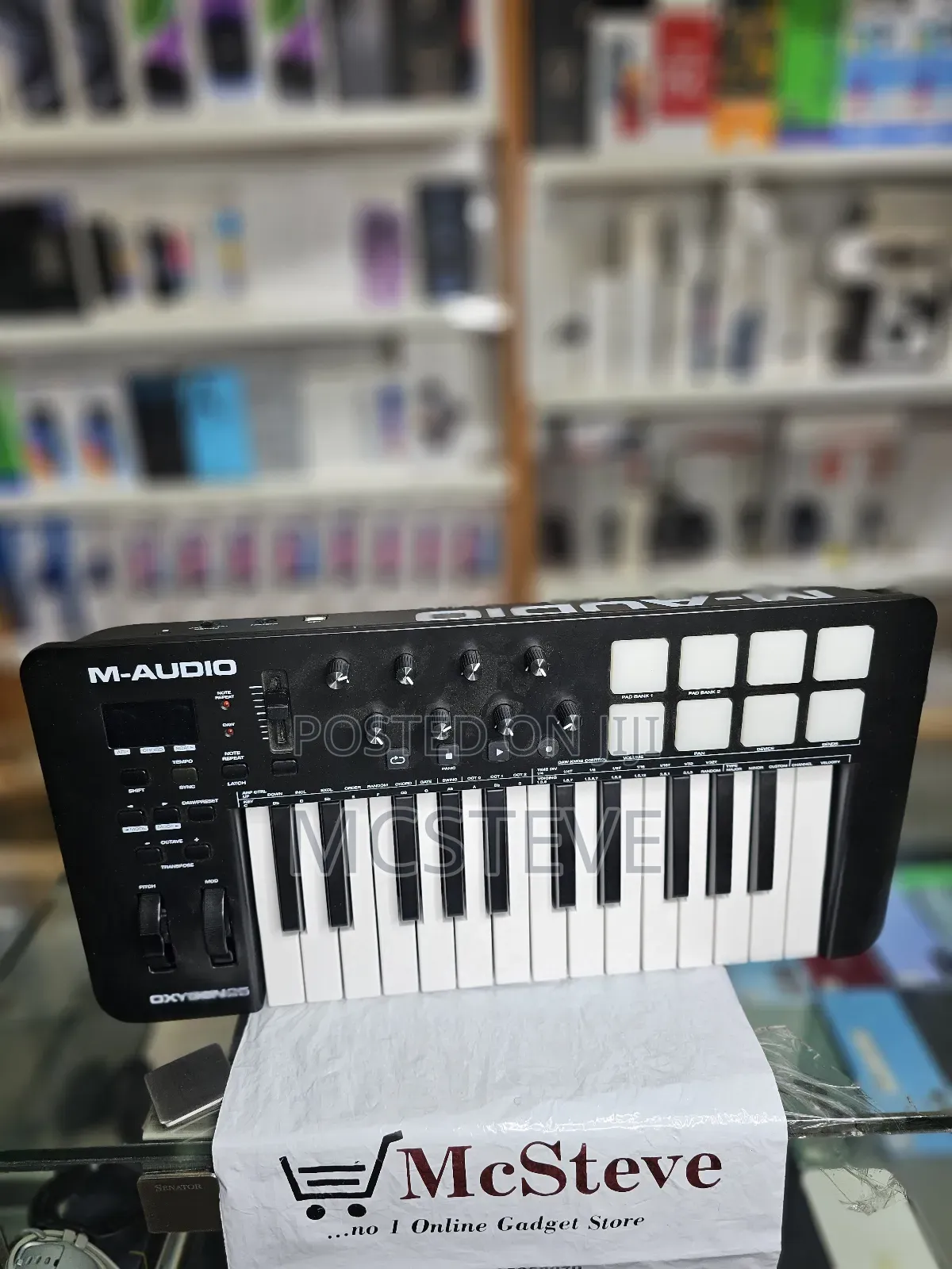 M-Audio Oxygen 25