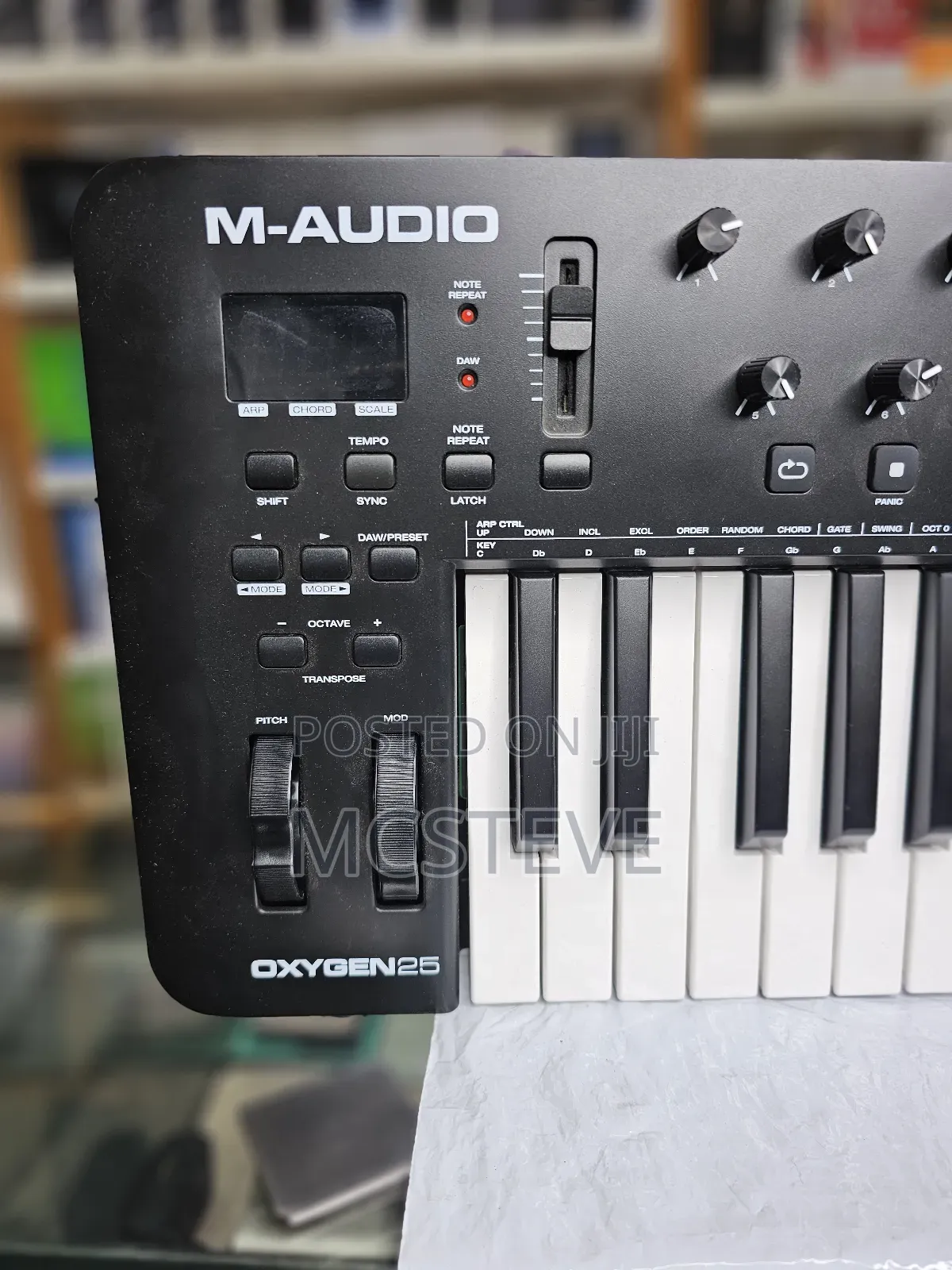 M-Audio Oxygen 25