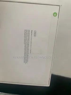 New Apple iPad Pro 13 (2024) 256 GB