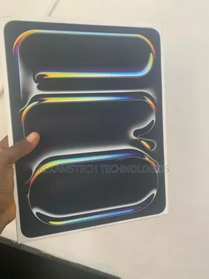 New Apple iPad Pro 13 (2024) 256 GB