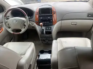 Toyota Sienna XLE Limited 2008 Black