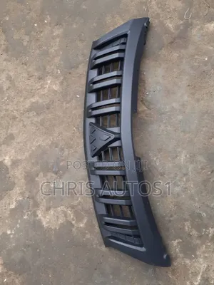 Mitsubishi L200 2015 Front Grill