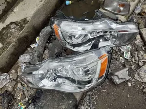 Mitsubishi Outlander 2012 Front Light Available