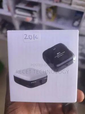 Clip-on LED Light Photos and Video for Phone/Laptop