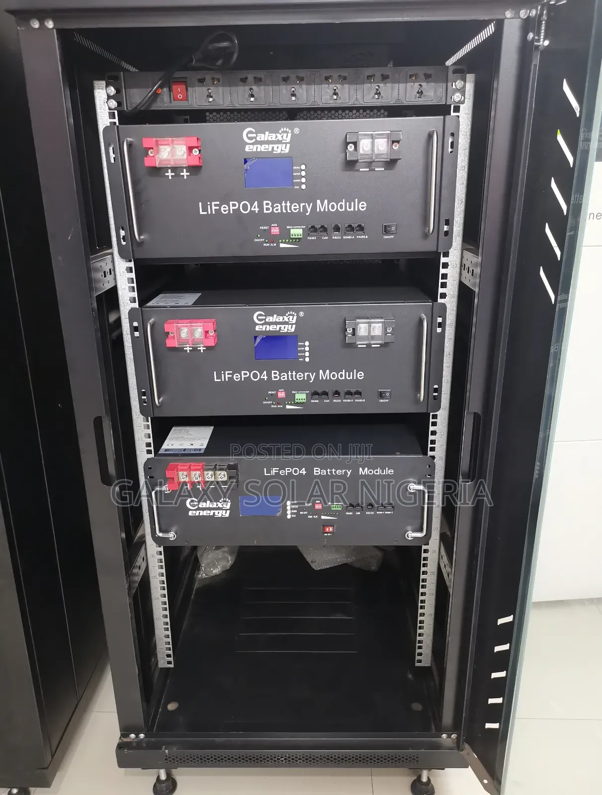 High Voltage Lithium Battery + Cabinet