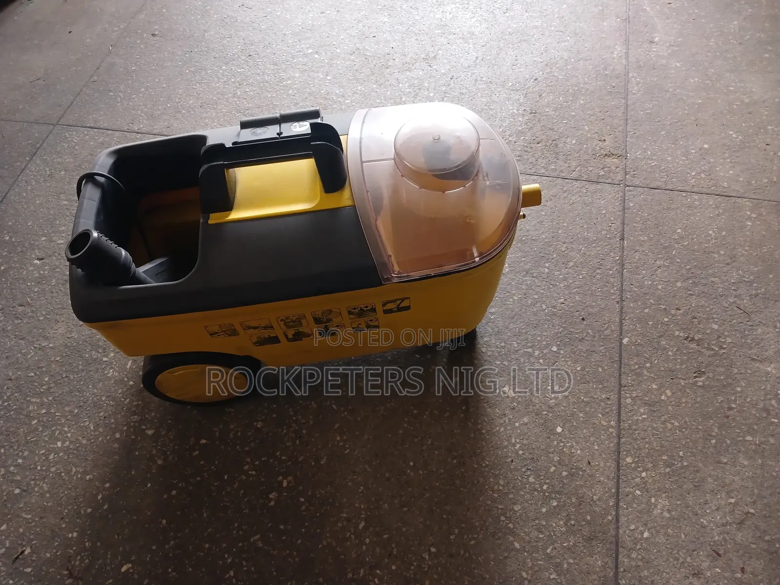 Karcher Carpet Cleaner Puzzi 100