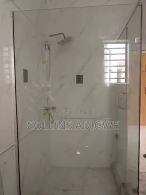 4bdrm Duplex in Thomas Estate for sale