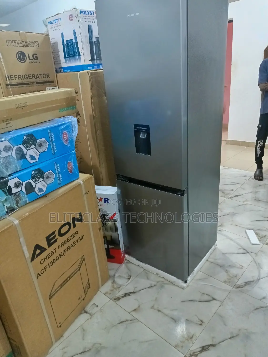 New in Hisense Refrigerator REF 35dcb-Rd