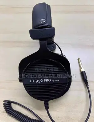 Byyerdynamic Dt990pro