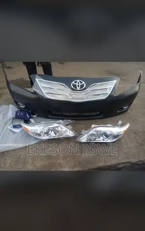 Full Light and Bumper Toyota Camry 2010 - 11