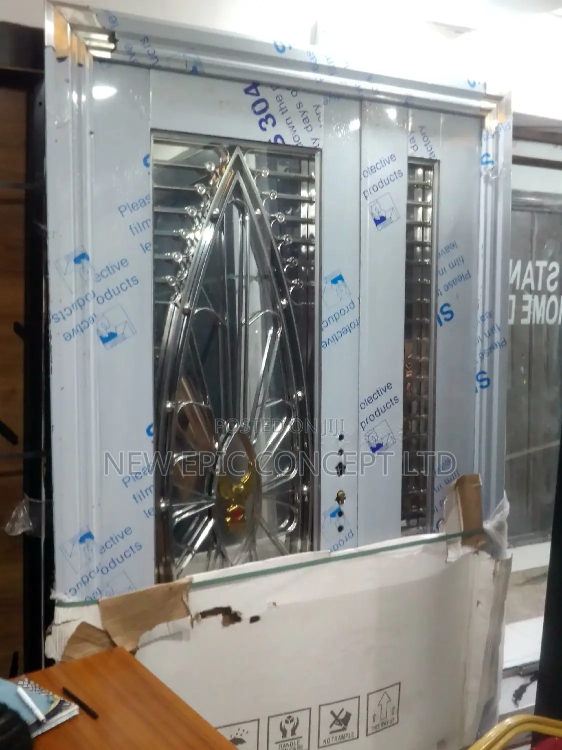 4ft Glass Door