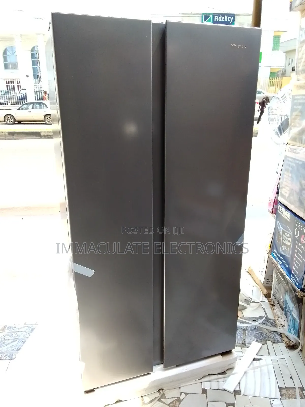 Hisense Side by Side Refrigerator