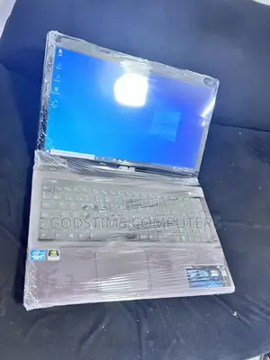 New Laptop Asus 8GB Intel Core I7 HDD 500GB