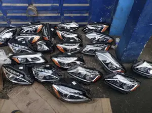 All Mercedes Benz Head Lamp Available
