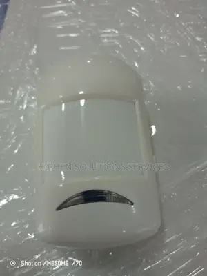 Photo - Wall Mounted Wireless PIR Motion Sensor