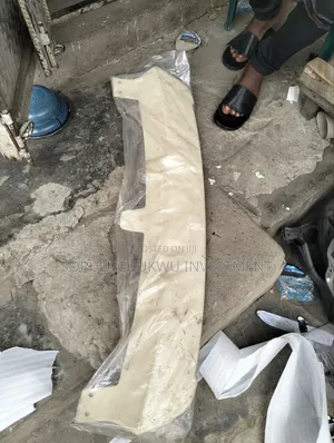 Booth Spoiler Honda CRV 2007-2011