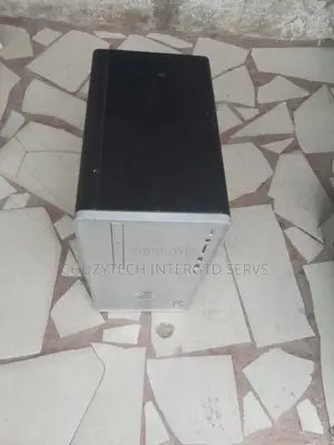 Desktop Computer HP Pavilion 590 8GB AMD Ryzen 5 HDD 500GB