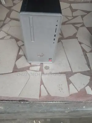 Desktop Computer HP Pavilion 590 8GB AMD Ryzen 5 HDD 500GB