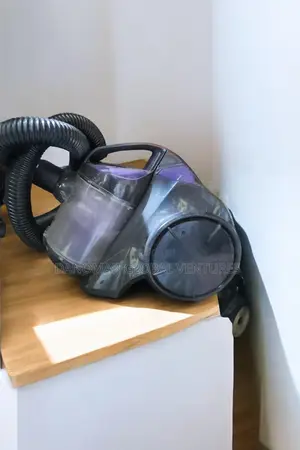 Photo - Bagless Portable Vacuum Cleaner