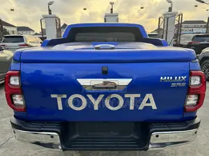 Toyota Hilux 2021 Blue