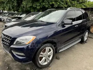 Mercedes-Benz M Class 2014 Blue