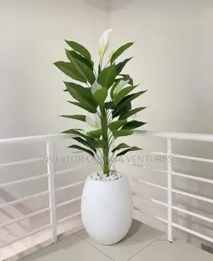Artificial Flowers With Vase