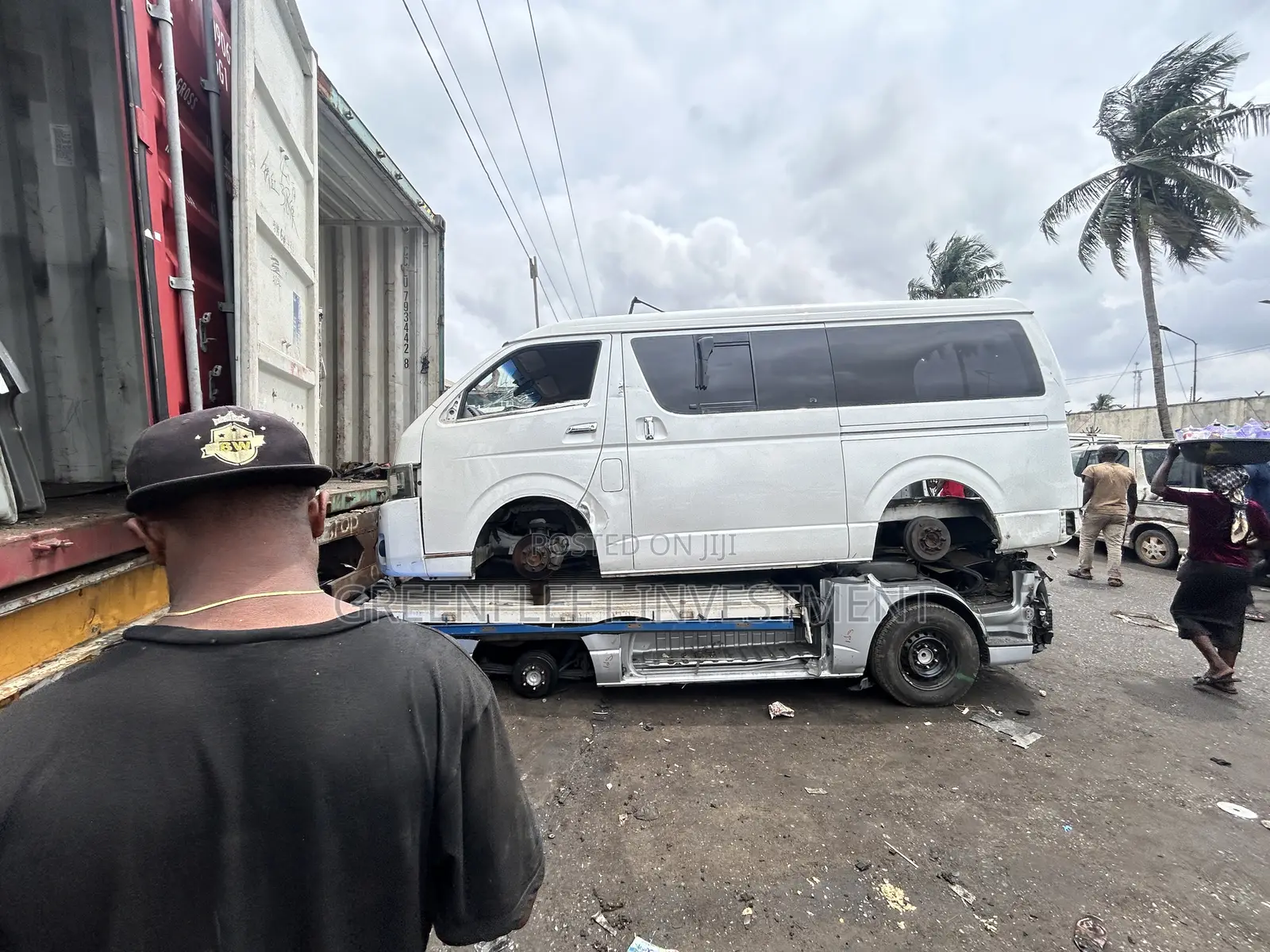 Nissan Caravan (Urvan) 2010 White