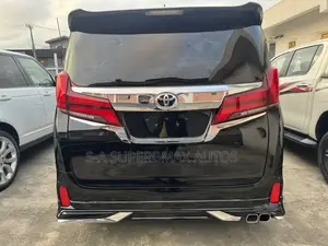 Toyota Alphard 2022 Black