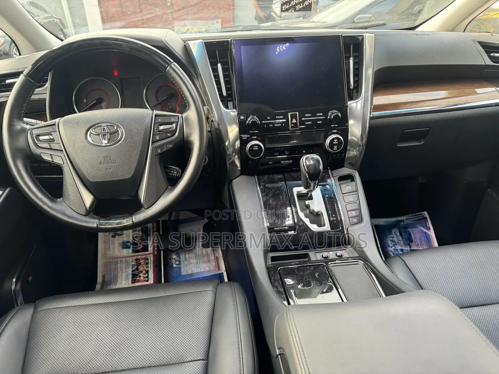Toyota Alphard 2022 Black