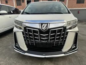 Toyota Alphard 2023 White