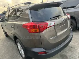 Toyota RAV4 2015 Brown