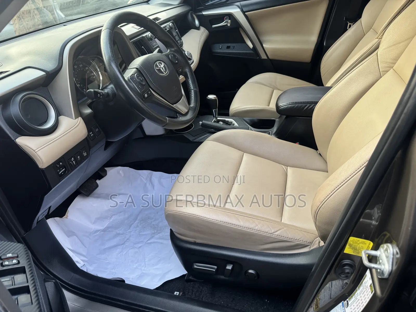 Toyota RAV4 2015 Brown