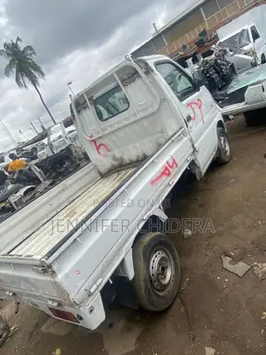 Suzuki Every 2005 White