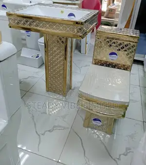 England Gold Water Closet
